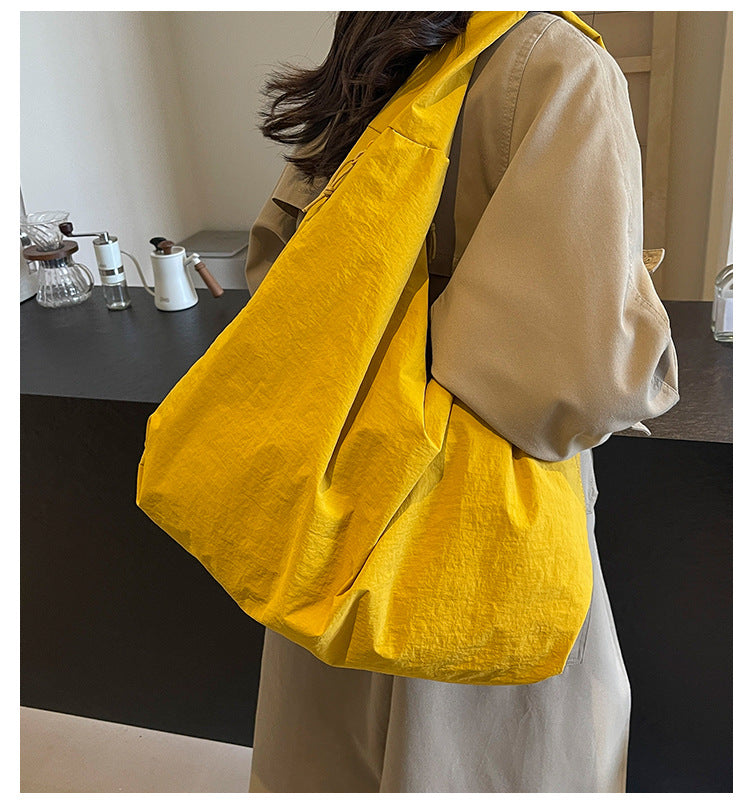 Everyday Explorer Oversized Bag