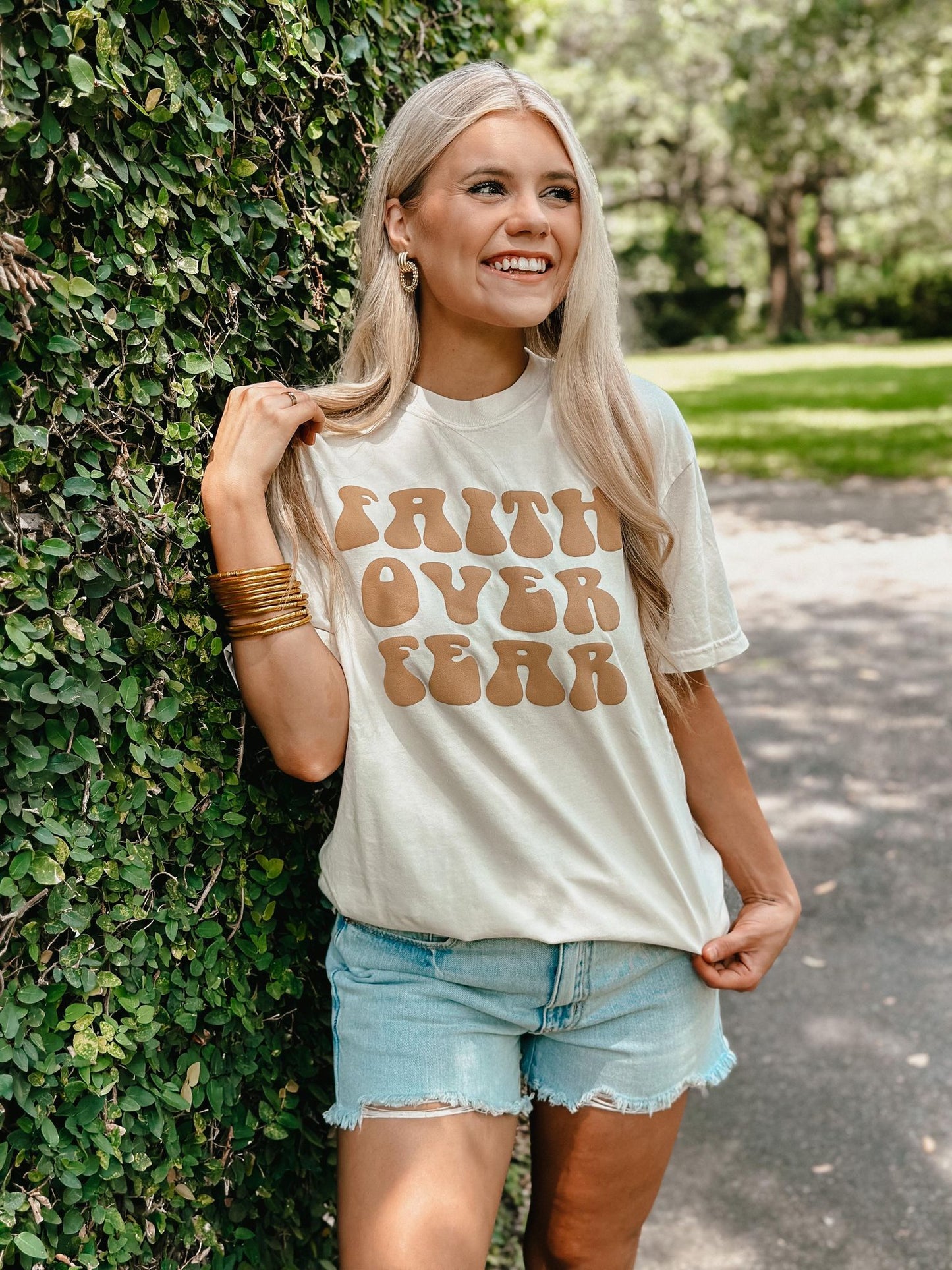 Faith Over Fear Retro Wave Puff Tee