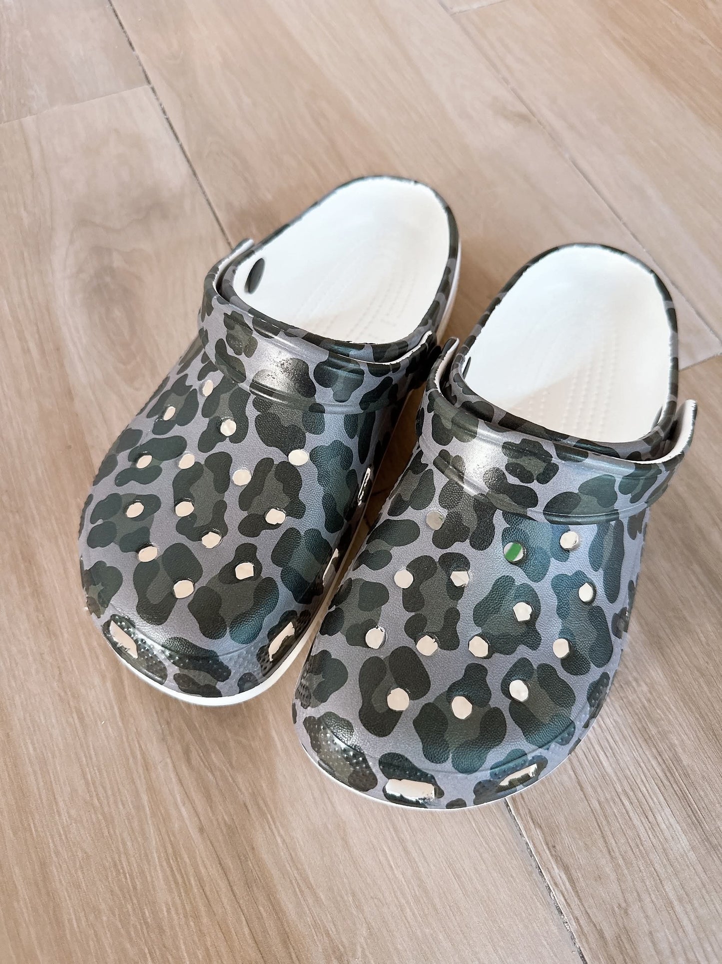Preorder: Custom EVA Slides